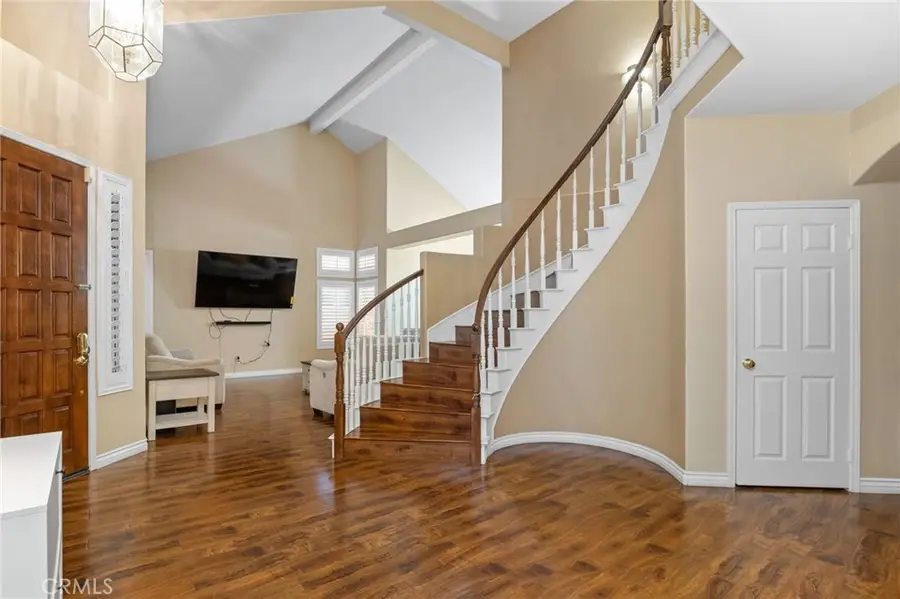 1000 Chantel, Corona, CA 92879 - #3