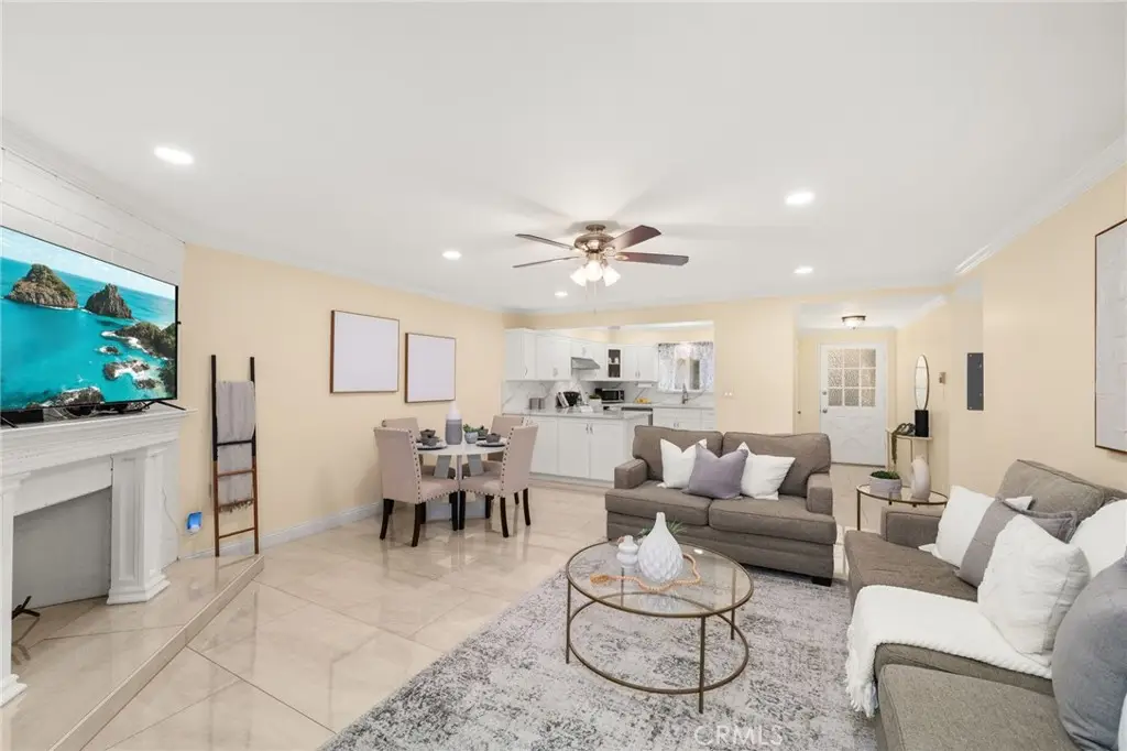 3139 E Chapman #3B, Orange, CA 92869 - #1