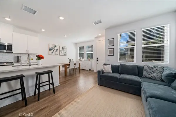 3934 Lavine #108, Corona, CA 92883