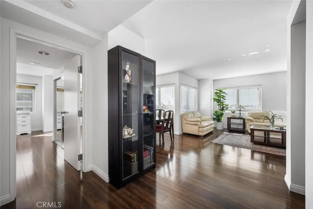 525 E Seaside Way #409, Long Beach, CA 90802 - #1