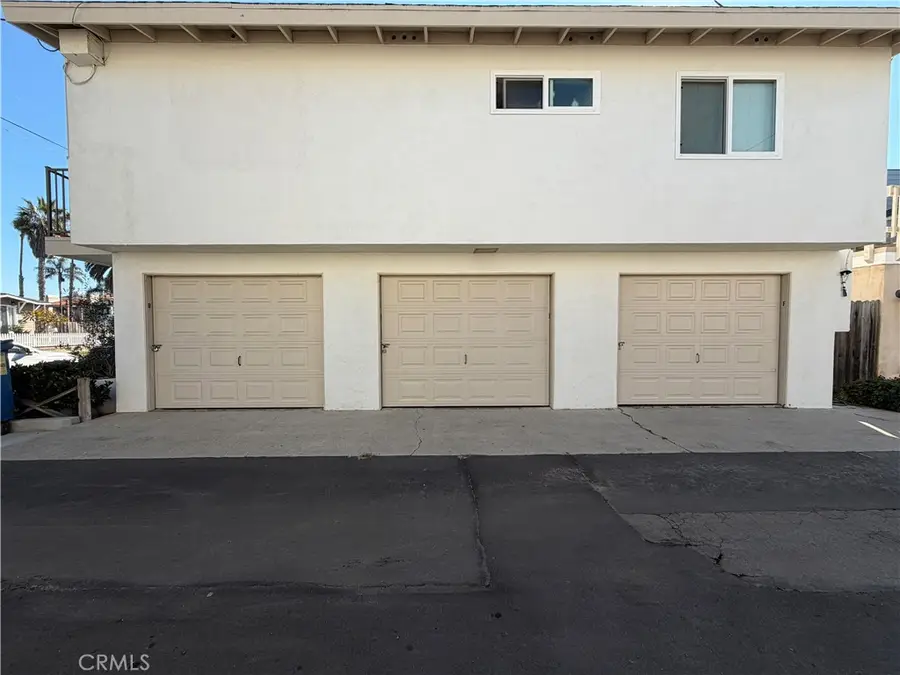 1401 Olive, Huntington Beach, CA 92648 - #3