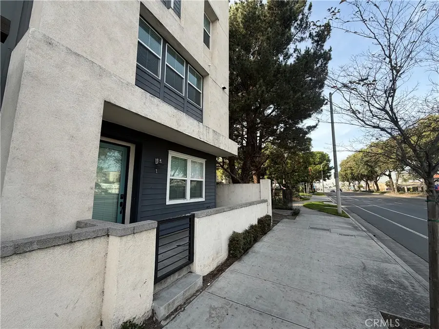 1410 N Harbor #1, Santa Ana, CA 92703 - Image #3