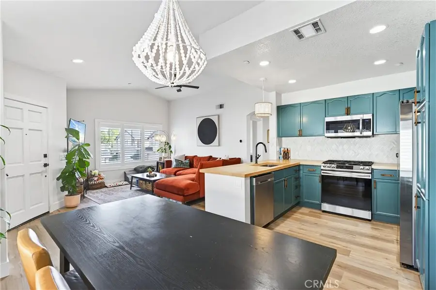 3510 E Berkshire Court #F, Orange, CA 92869 - #2