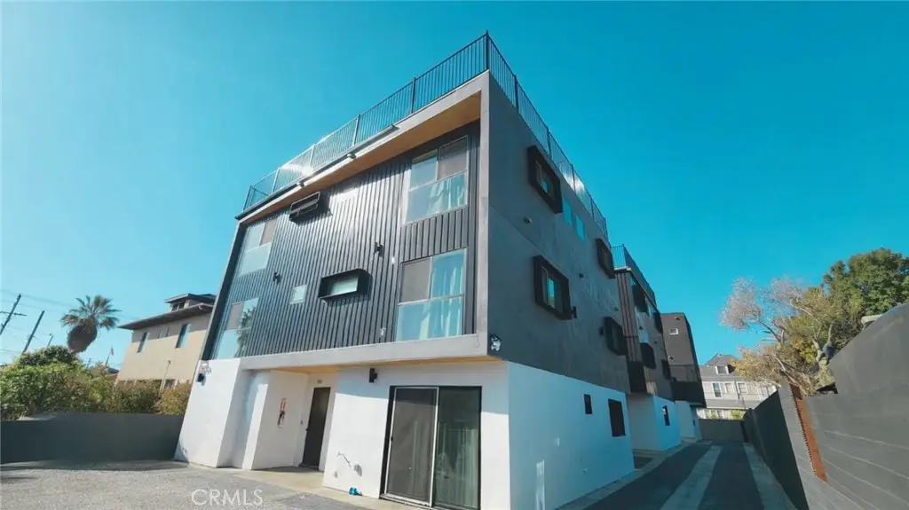 351 S State, Los Angeles, CA 90033 - #1