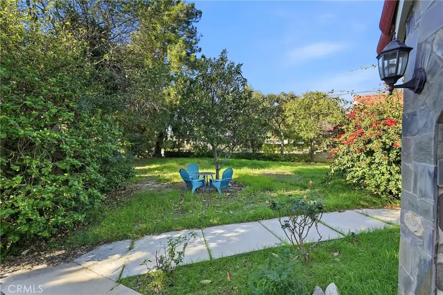 9854 Canby Avenue, Northridge, CA 91325 - Image #3