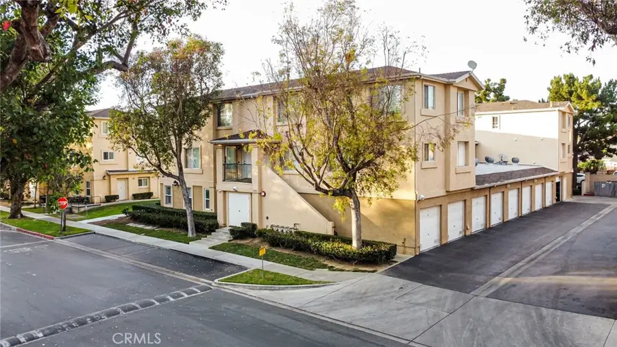 1061 Harbor Heights #B, Harbor City, CA 90710 - Image #3