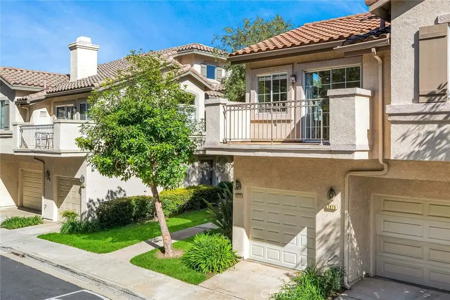 7973 E Viewrim, Anaheim Hills, CA 92808 - Image #2