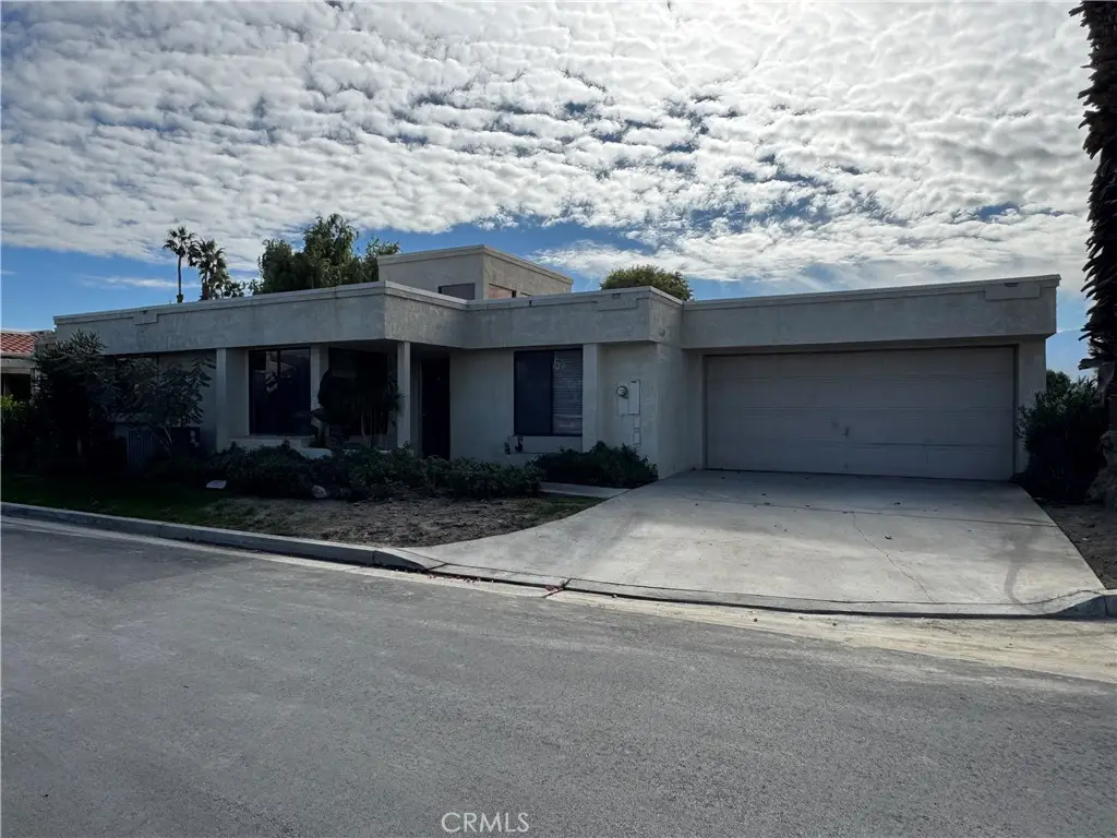 250 Via Reneca, Palm Desert, CA 92260 - Image #1