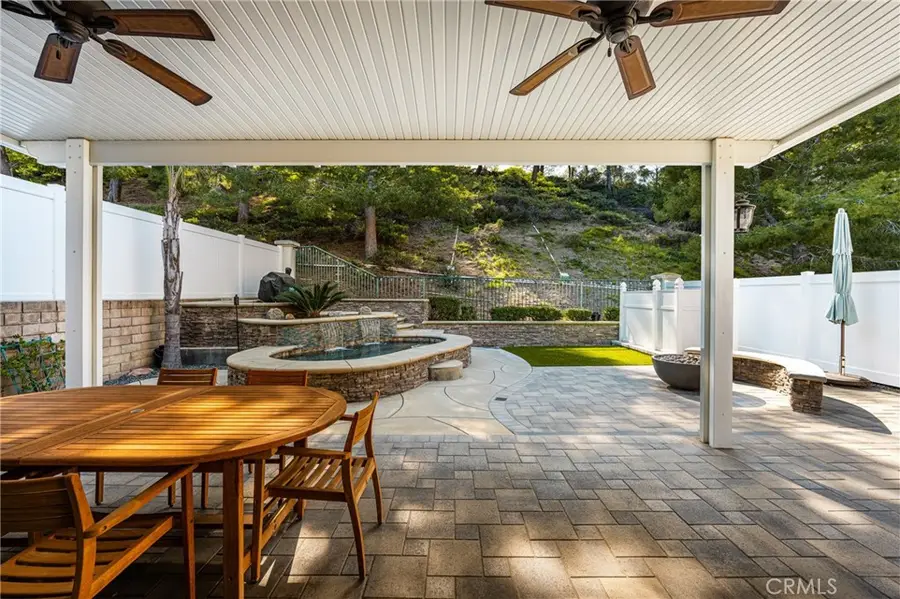 995 S Silver Star Way, Anaheim, CA 92808 - Image #3