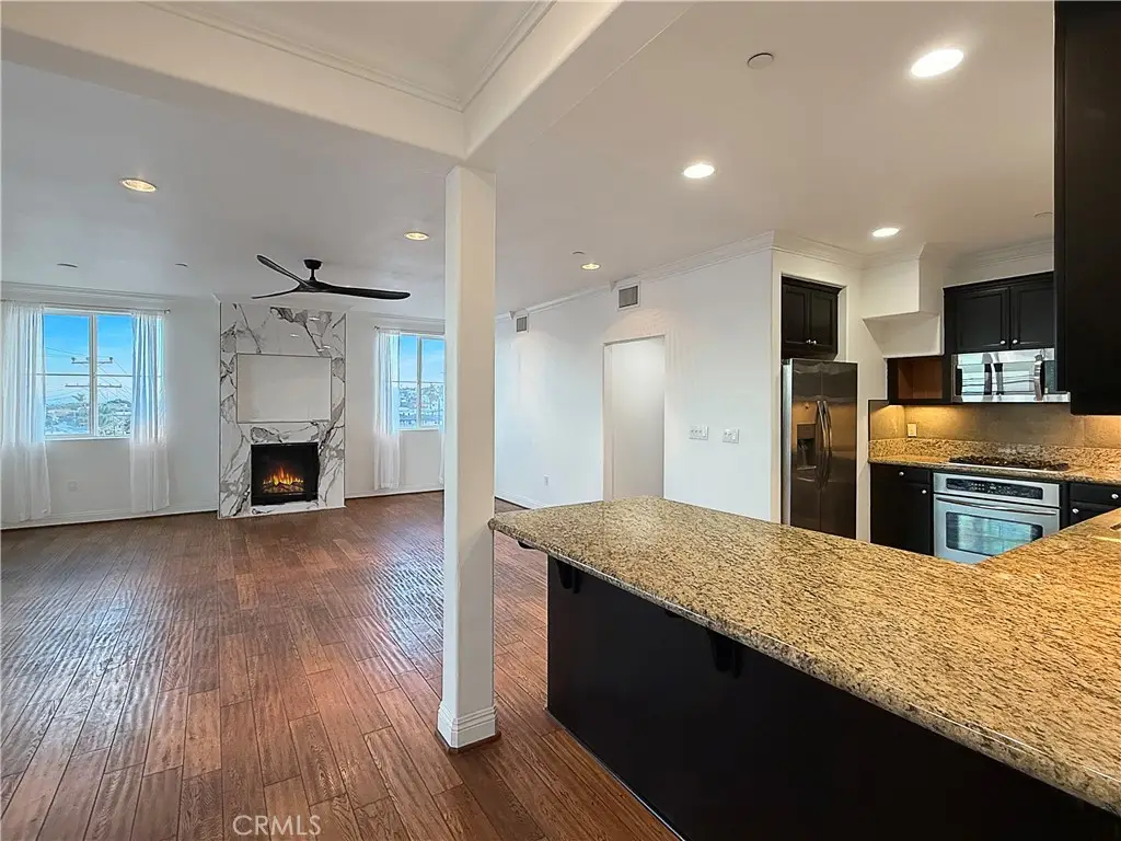 815 S Grand Avenue #9, San Pedro, CA 90731 - Image #1