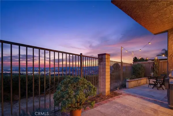 813 S Sapphire Lane, Anaheim Hills, CA 92807