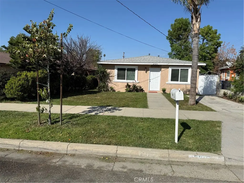 2315 11th Street, Riverside, CA 92507 - #1
