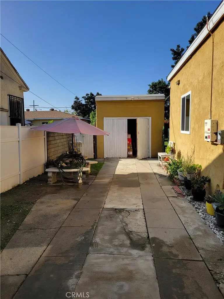 611 N Burris, Compton, CA 90221 - #3