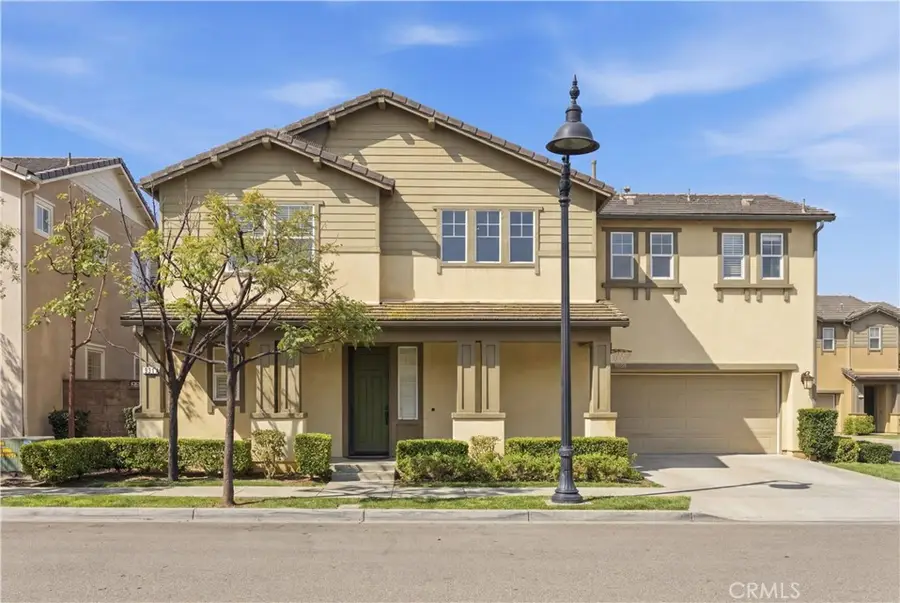 302 E Bridenbecker Avenue, La Habra, CA 90631 - #2