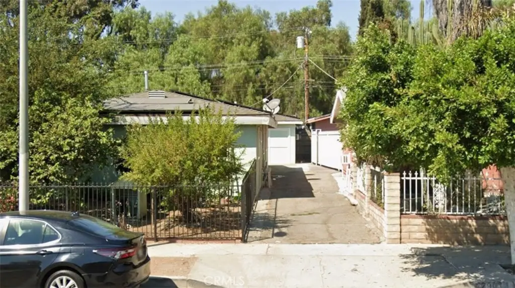 12905 Paxton, Pacoima, CA 91331 - #1