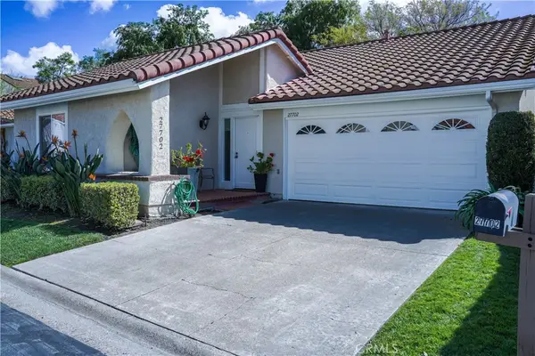 27702 Calle Valdes, Mission Viejo, CA 92692