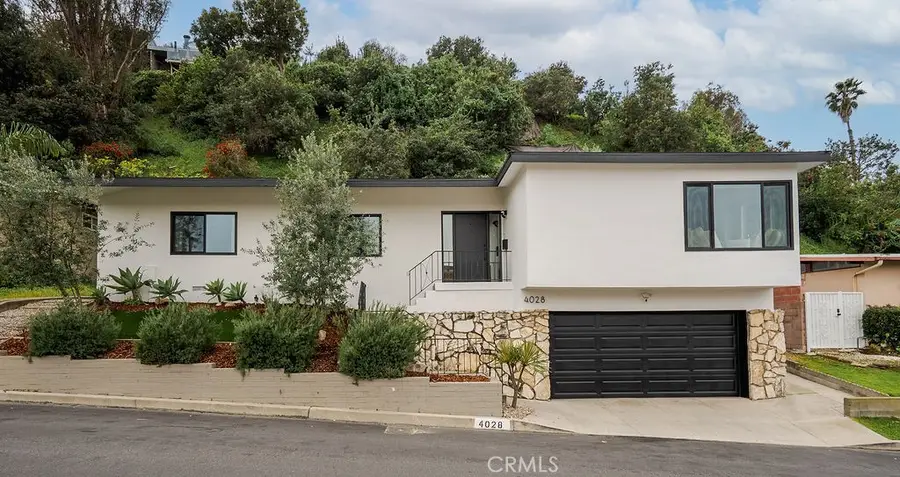 4028 Don Diablo, Los Angeles, CA 90008 - #2