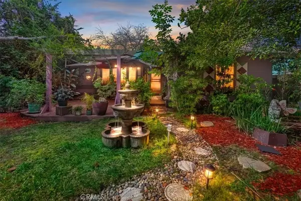 2310 Poinsettia, Santa Ana, CA 92706