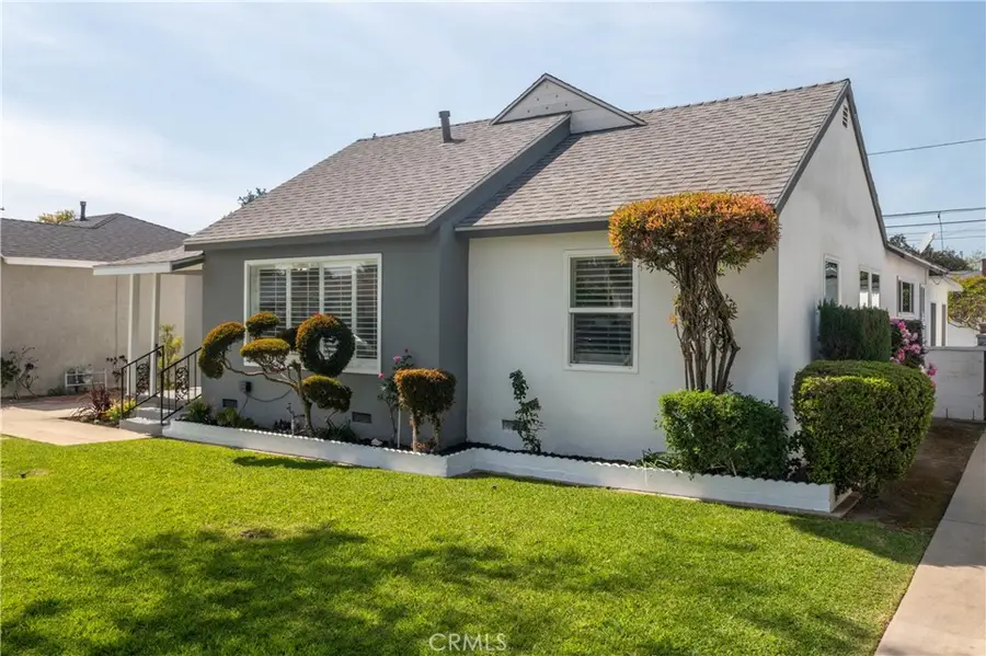 6119 Blackthorne Avenue, Lakewood, CA 90712 - #3