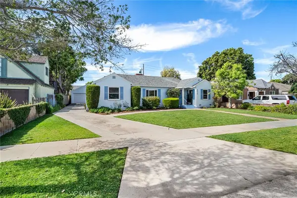 2314 Oakmont Avenue, Santa Ana, CA 92706