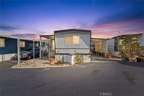 1660 Whittier Ave Spc 29 #29, Costa Mesa, CA 92627