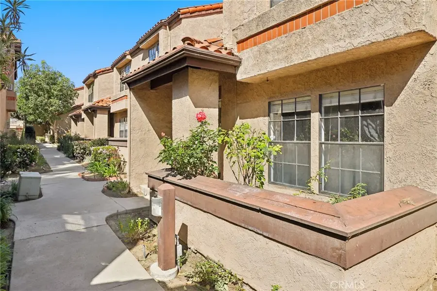 337 E Chapman, Placentia, CA 92870 - #2