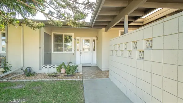 1880 St John Rd Mut 15, 33b, Seal Beach, CA 90740