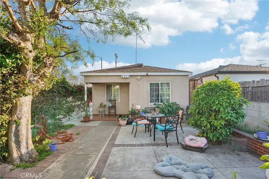 2324 E 108th, Los Angeles, CA 90059 - #2
