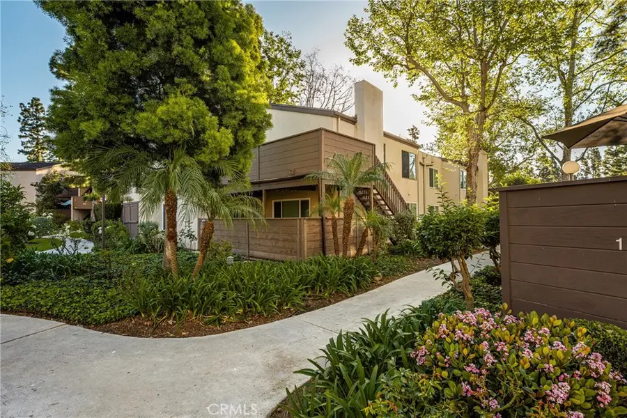 1380 Cabrillo Park #G, Santa Ana, CA 92701 - #2