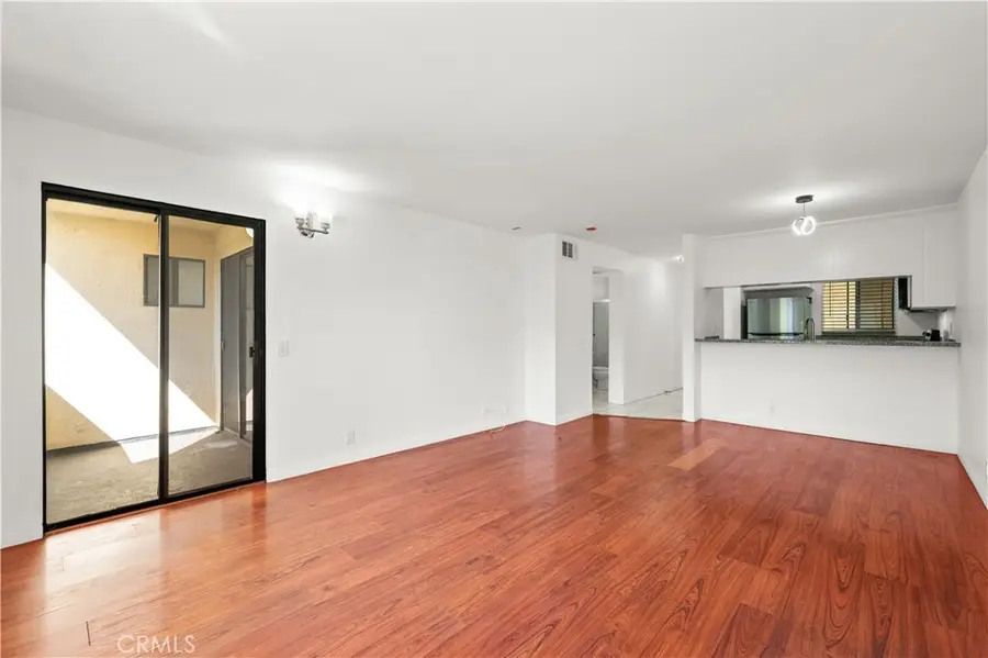 2343 E 17th, Long Beach, CA 90804 - #2