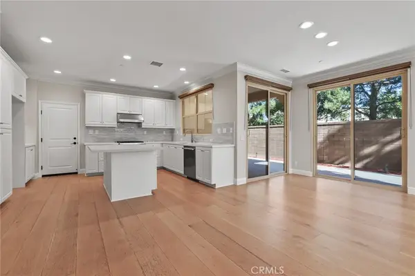 83 Henson, Irvine, CA 92620