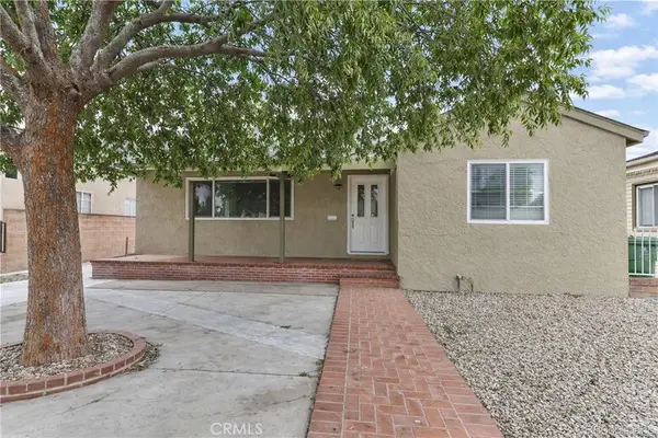 7641 Beck Avenue, North Hollywood, CA 91605