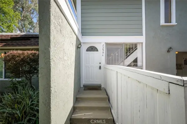 22994 Via Pimiento #B3, Mission Viejo, CA 92691