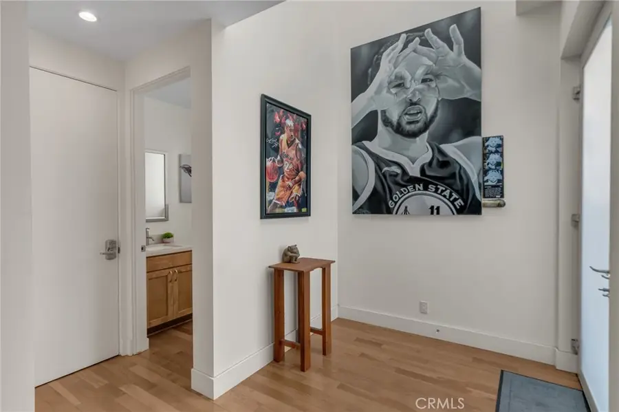 302 S Venice, Venice, CA 90291 - #3