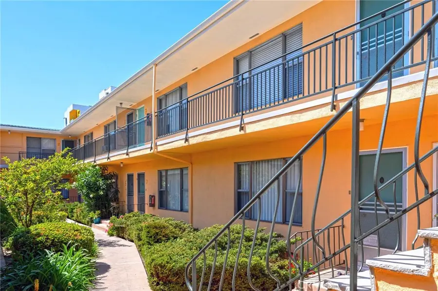 338 Linden Avenue, Long Beach, CA 90802 - #3