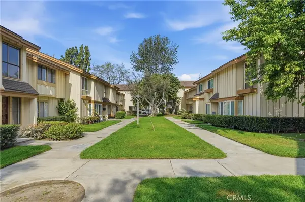 9646 Karmont, South Gate, CA 90280