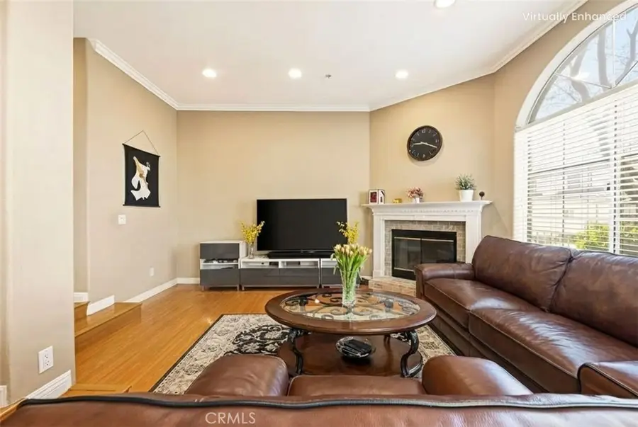 611 E Olive #106, Burbank, CA 91501 - #3