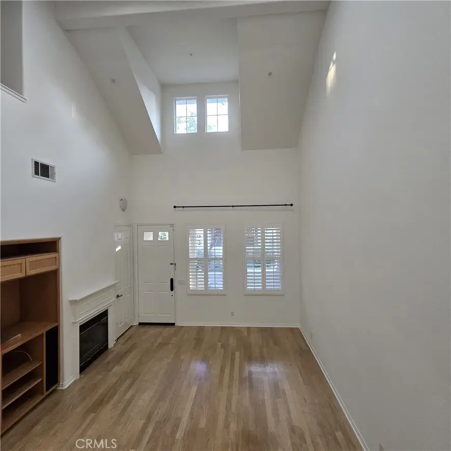 30 Burlingame, Irvine, CA 92602 - #2