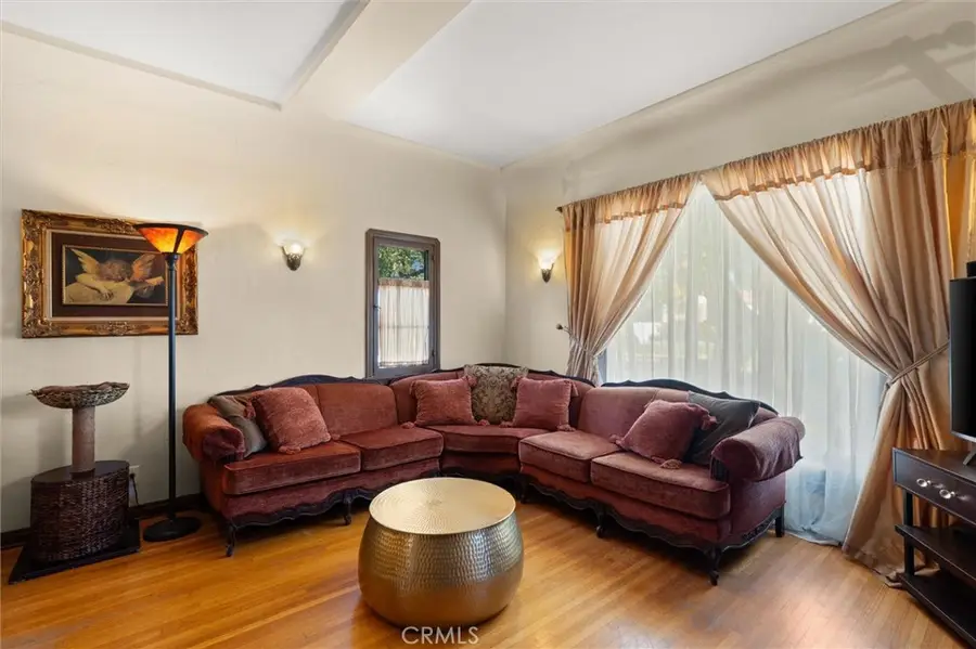 1308 E Poppy, Long Beach, CA 90805 - #2