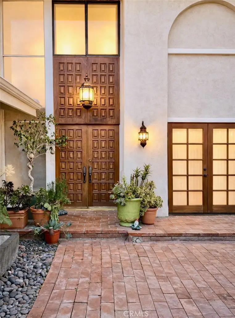 4709 Dunman, Woodland Hills, CA 91364 - #3