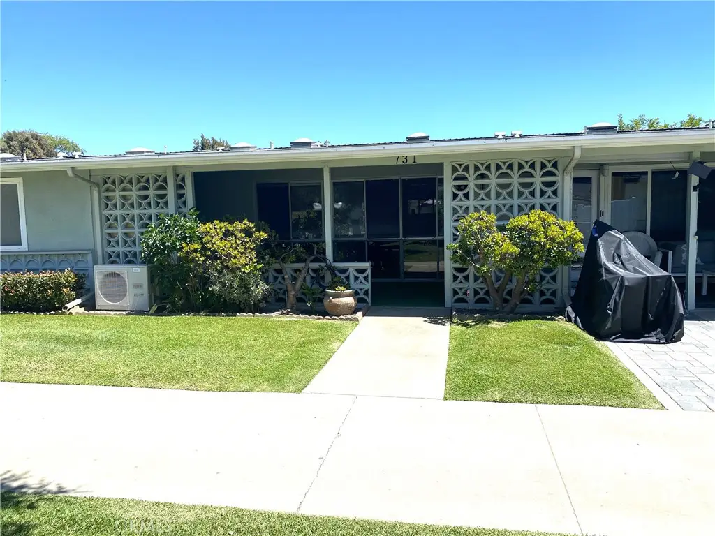 1361 Weeburn Rd., M4-73i, Seal Beach, CA 90740 - #1