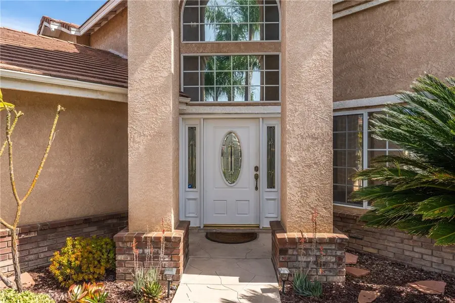 2843 S Buena Vista, Corona, CA 92882 - #3