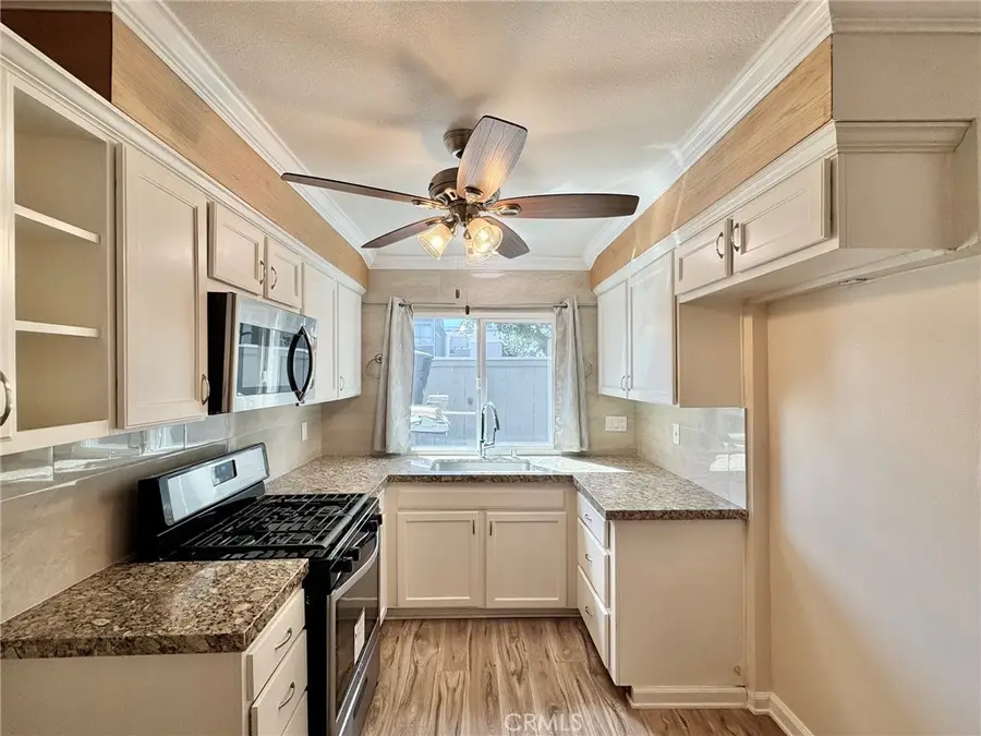 2910 S Greenville #H, Santa Ana, CA 92704 - #2