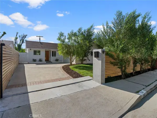 5141 Don Pio Drive, Woodland Hills, CA 91364