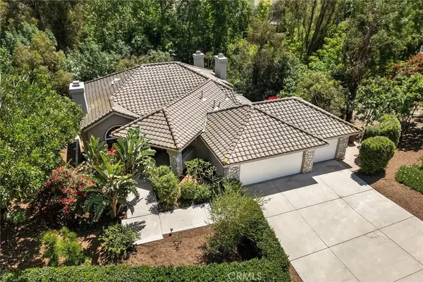 334 S Whitestone, Anaheim Hills, CA 92807