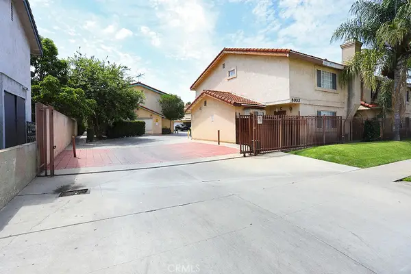 st Rose #13, Paramount, CA 90723