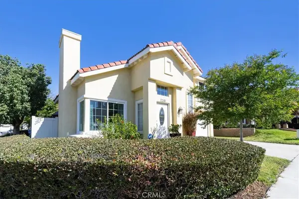 2201 Cabana Court, Corona, CA 92879