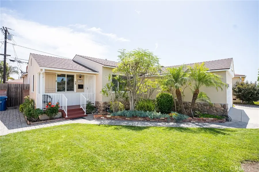 3756 Faust Avenue, Long Beach, CA 90808 - #2