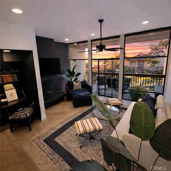 6112 Marina Pacifica Drive N, Long Beach, CA 90803