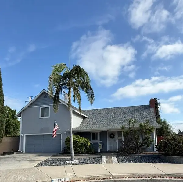 1198 Dorset Lane, Costa Mesa, CA 92626